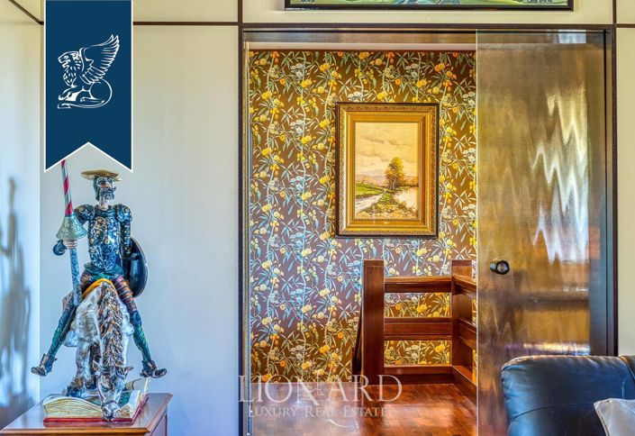 Image No.57-14 Bed Villa for sale