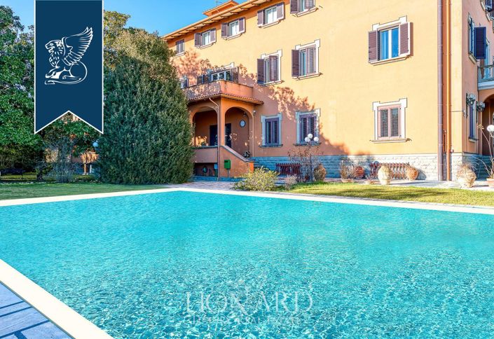 Image No.8-14 Bed Villa for sale