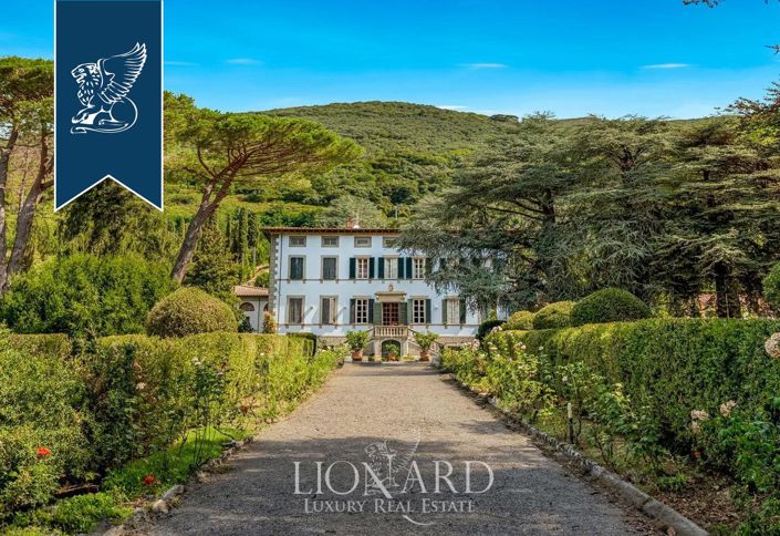 Image No.3-9 Bed Villa for sale