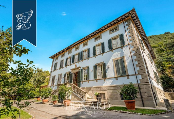 Image No.4-9 Bed Villa for sale