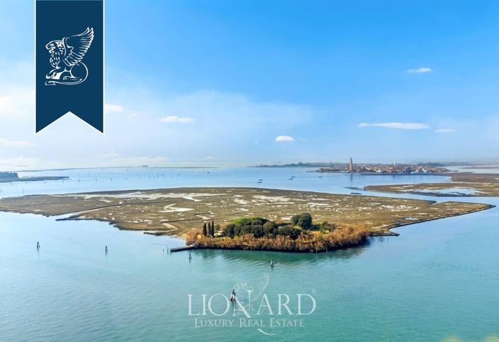 Image No.20-3 Bed Villa for sale