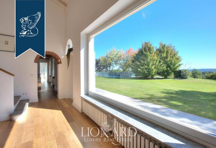 Image No.12-4 Bed Villa for sale