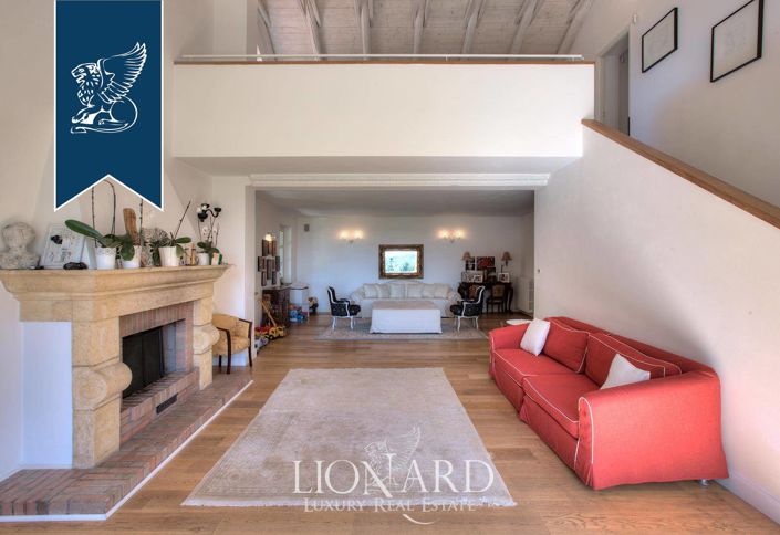 Image No.14-4 Bed Villa for sale