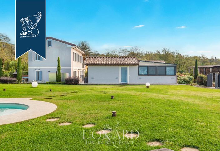 Image No.5-5 Bed Villa for sale