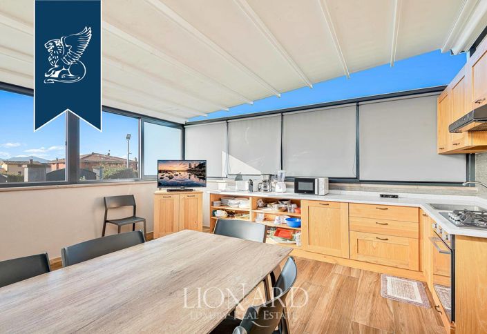 Image No.7-5 Bed Villa for sale