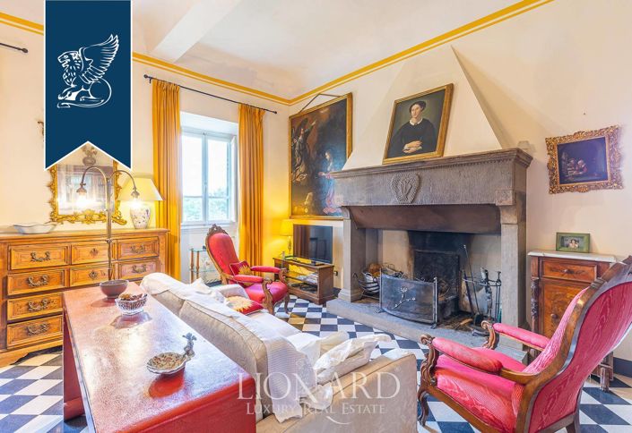 Image No.19-11 Bed Country House for sale