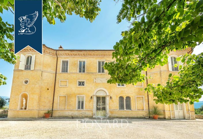 Image No.16-6 Bed Villa for sale