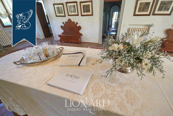 Image No.40-17 Bed Villa for sale