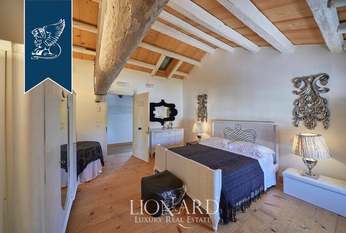 Image No.56-17 Bed Villa for sale