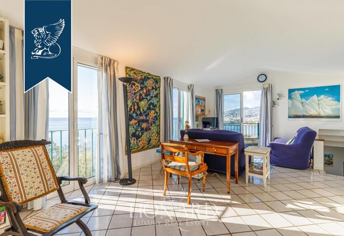 Image No.17-5 Bed Villa for sale