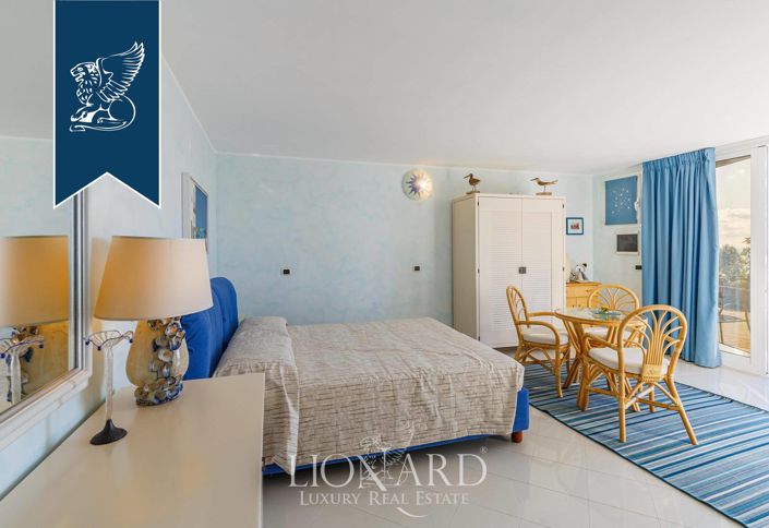 Image No.25-5 Bed Villa for sale