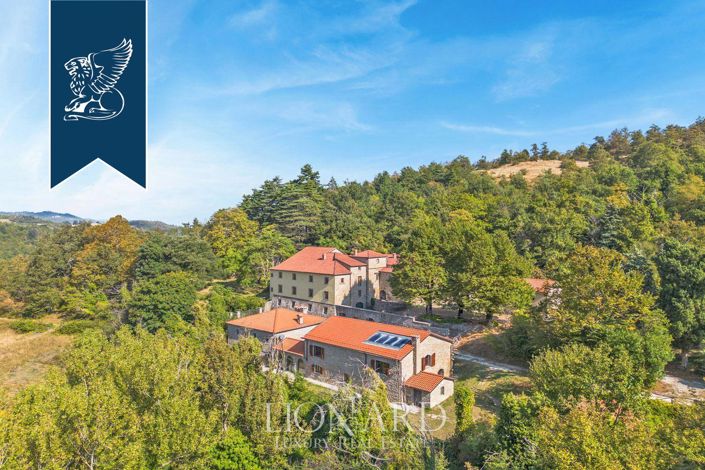 Image No.2-4 Bed Villa for sale