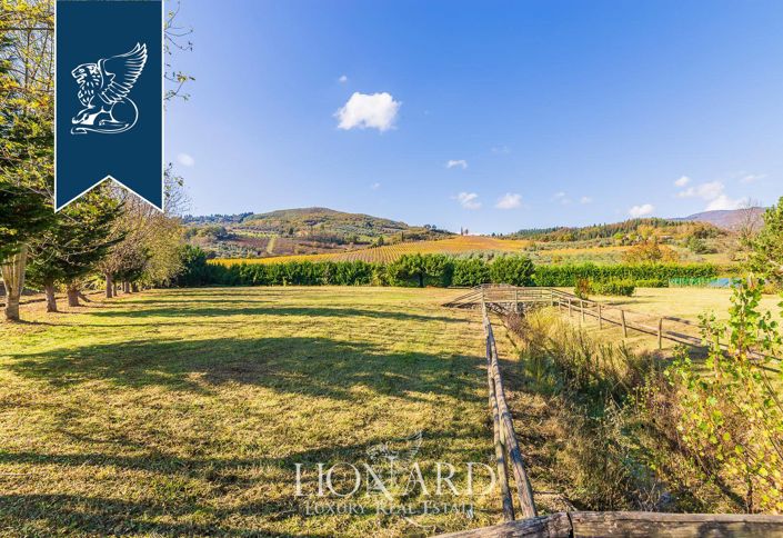 Image No.18-26 Bed Hotel for sale