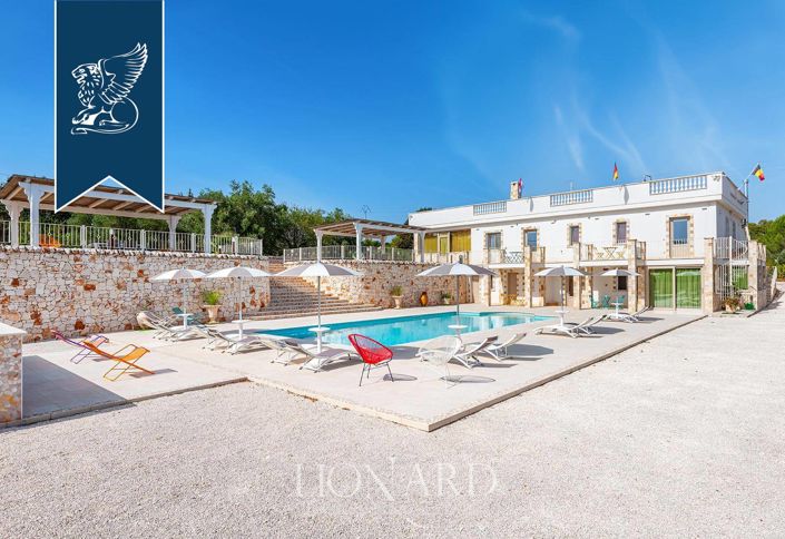 Image No.7-7 Bed Villa for sale