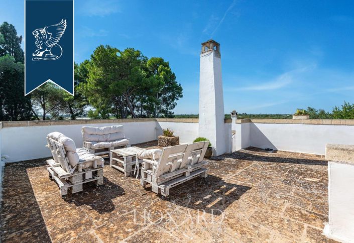 Image No.17-4 Bed Country House for sale