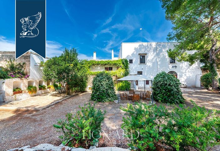 Image No.20-4 Bed Country House for sale