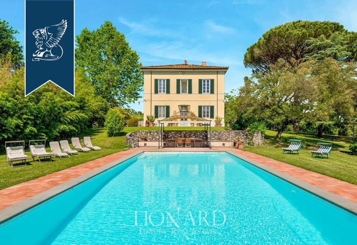 Image No.3-7 Bed Villa for sale