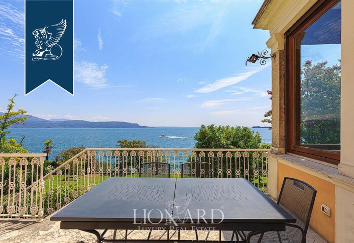 Image No.21-2 Bed Apartment for sale