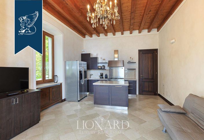 Image No.28-2 Bed Apartment for sale