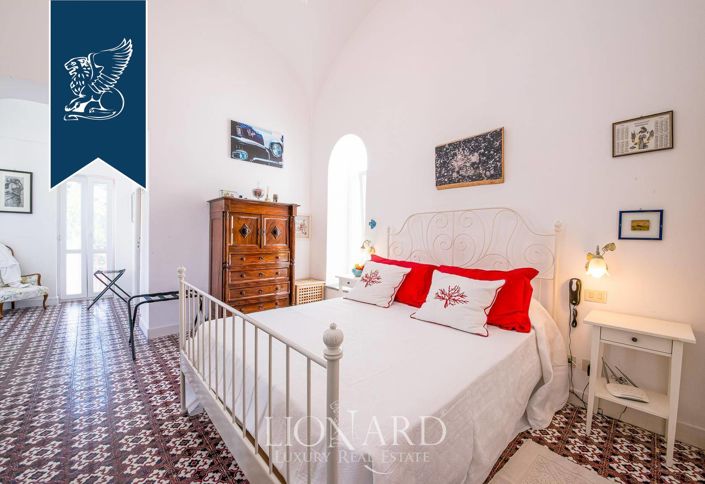 Image No.16-5 Bed Villa for sale