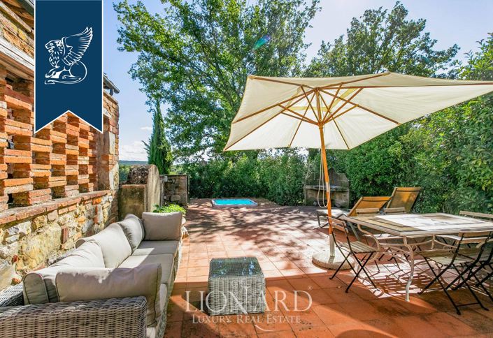 Image No.7-9 Bed Country House for sale