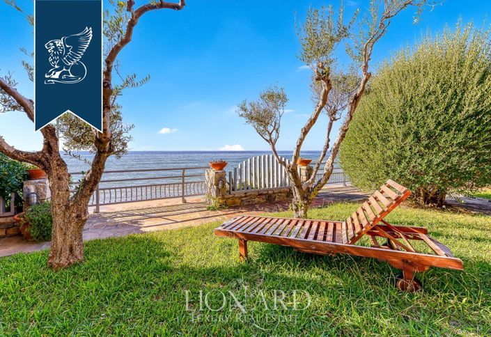 Image No.17-5 Bed Villa for sale