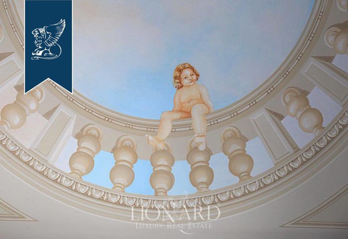 Image No.20-9 Bed Villa for sale