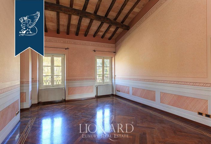 Image No.35-9 Bed Villa for sale