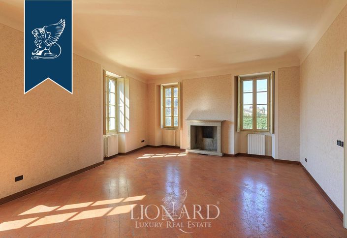 Image No.41-9 Bed Villa for sale