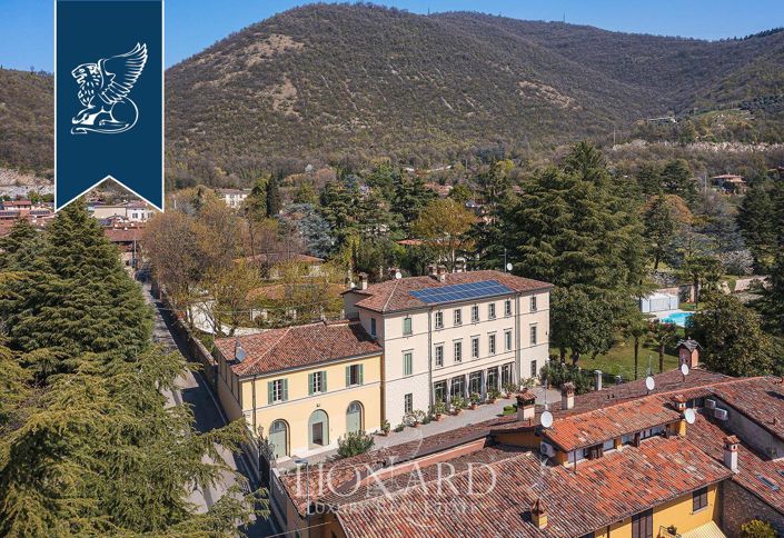 Image No.49-9 Bed Villa for sale