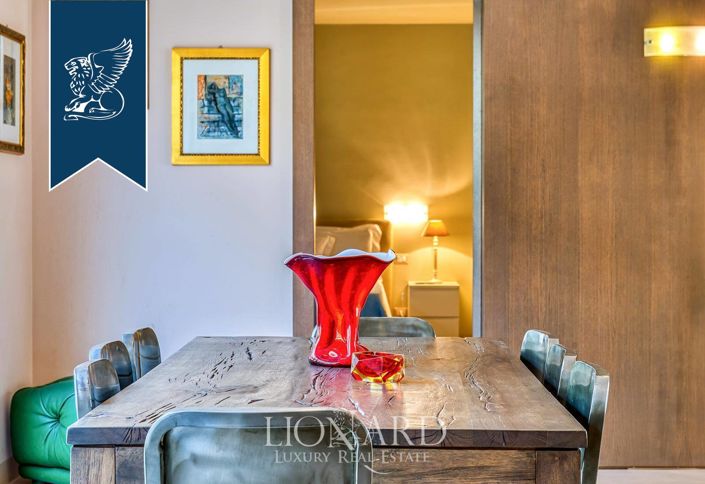 Image No.46-10 Bed Villa for sale