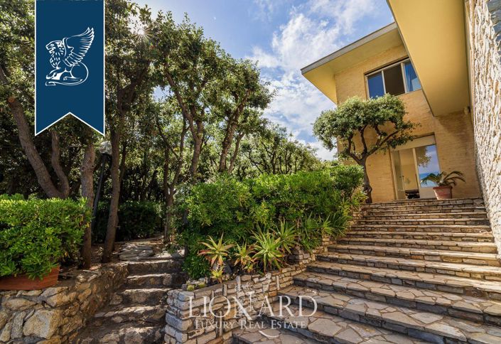 Image No.30-6 Bed Villa for sale