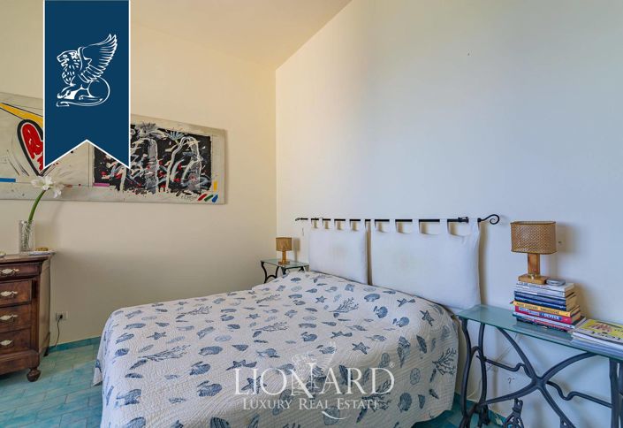 Image No.58-6 Bed Villa for sale