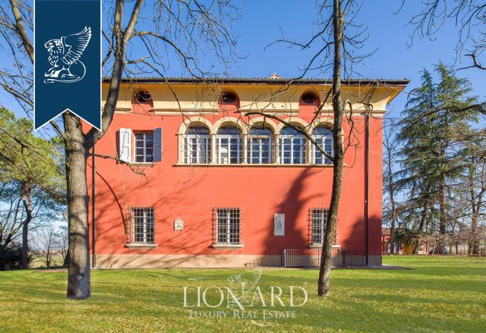 Image No.7-6 Bed Villa for sale