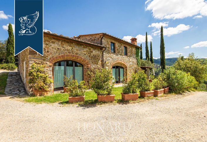 Image No.6-7 Bed Farmhouse for sale