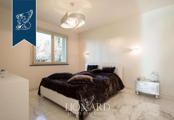 Image No.36-3 Bed Villa for sale