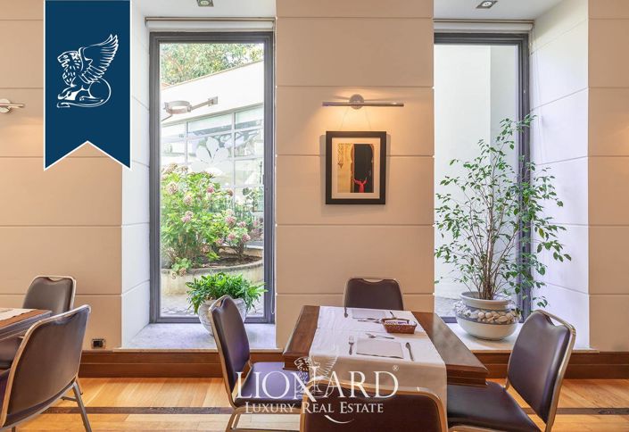 Image No.26-37 Bed Villa for sale