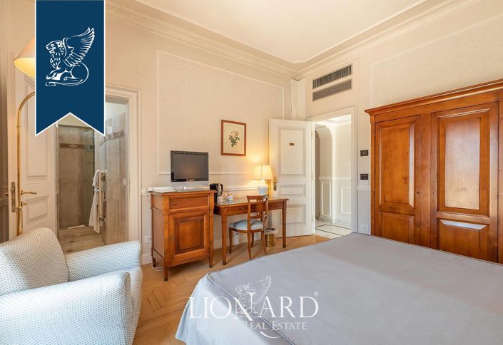 Image No.47-37 Bed Villa for sale