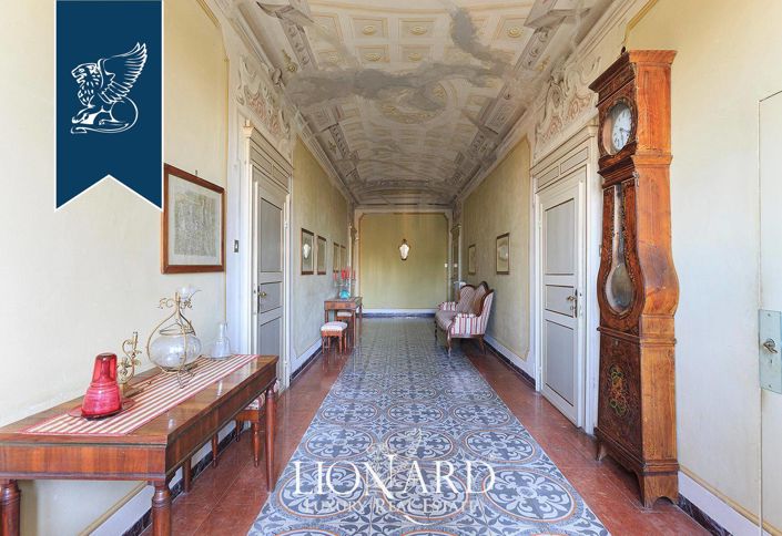 Image No.31-12 Bed Property for sale