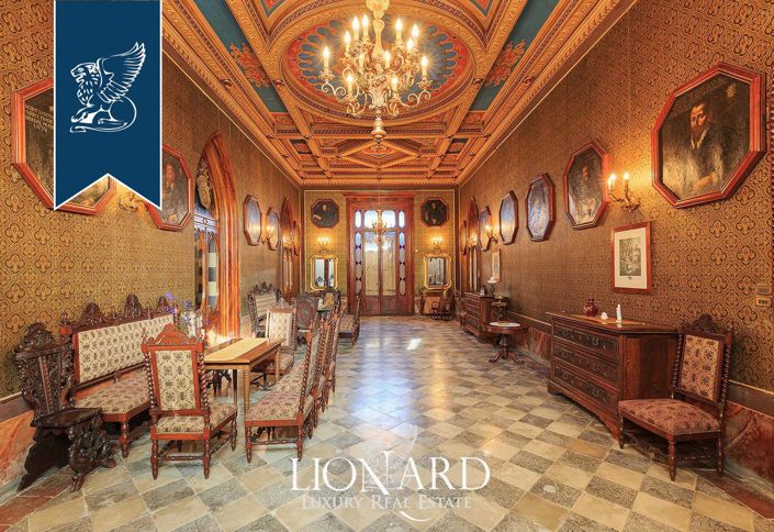 Image No.36-12 Bed Property for sale