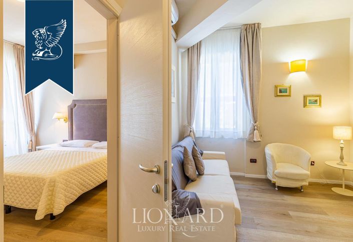 Image No.19-26 Bed Hotel for sale