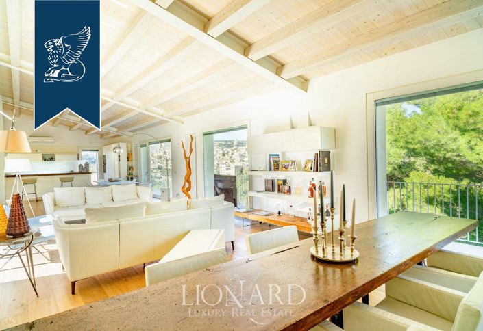 Image No.11-3 Bed Villa for sale