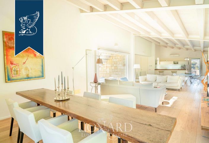 Image No.13-3 Bed Villa for sale