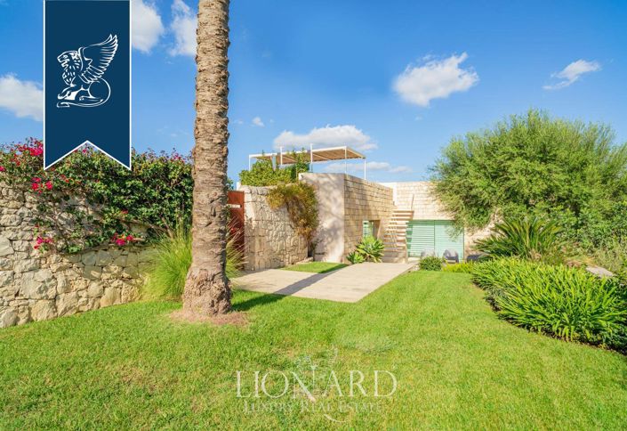 Image No.9-3 Bed Villa for sale