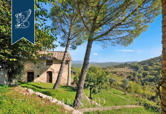 Image No.17-26 Bed Hotel for sale