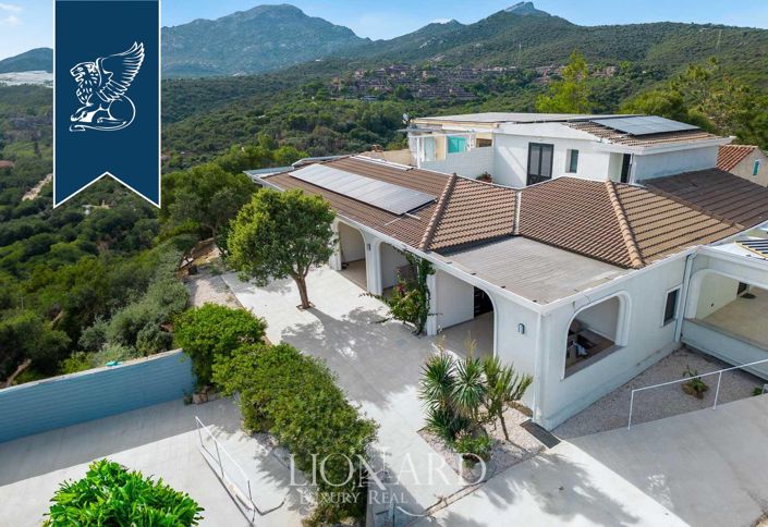 Image No.3-14 Bed Villa for sale