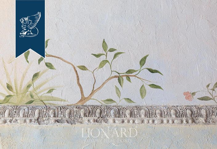 Image No.46-50 Bed Farmhouse for sale