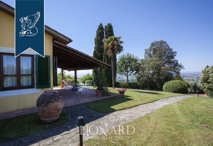 Image No.11-2 Bed Farmhouse for sale