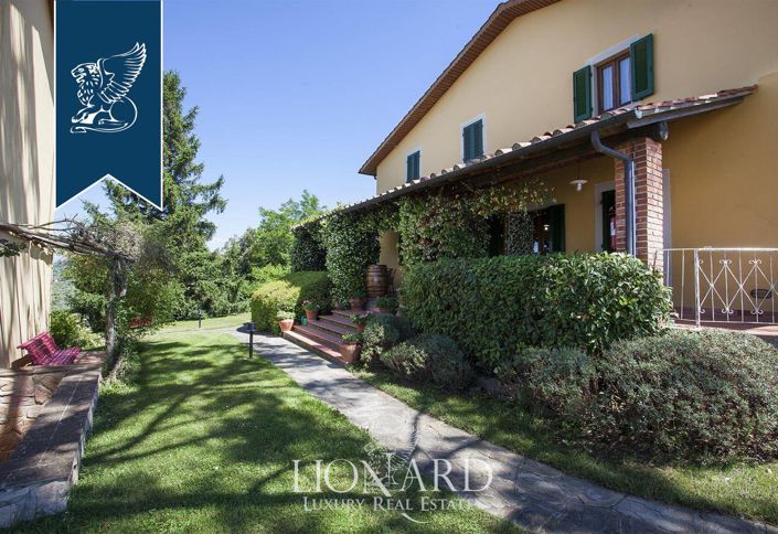 Image No.17-2 Bed Farmhouse for sale