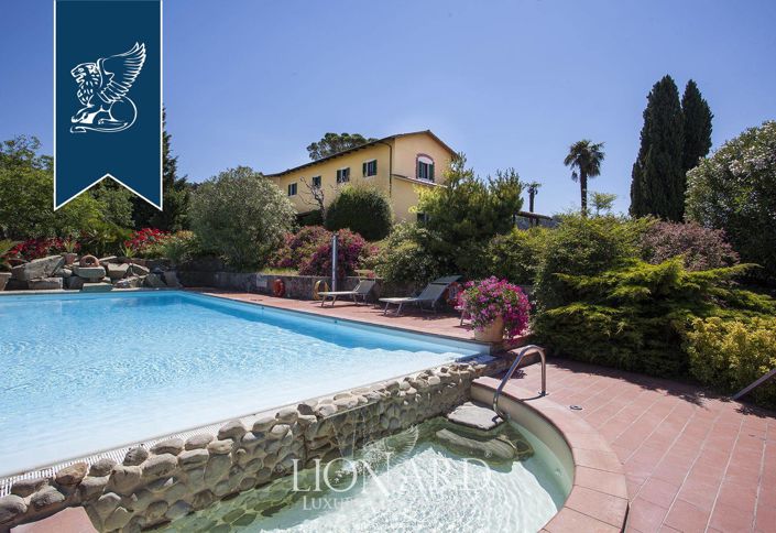 Image No.23-2 Bed Farmhouse for sale